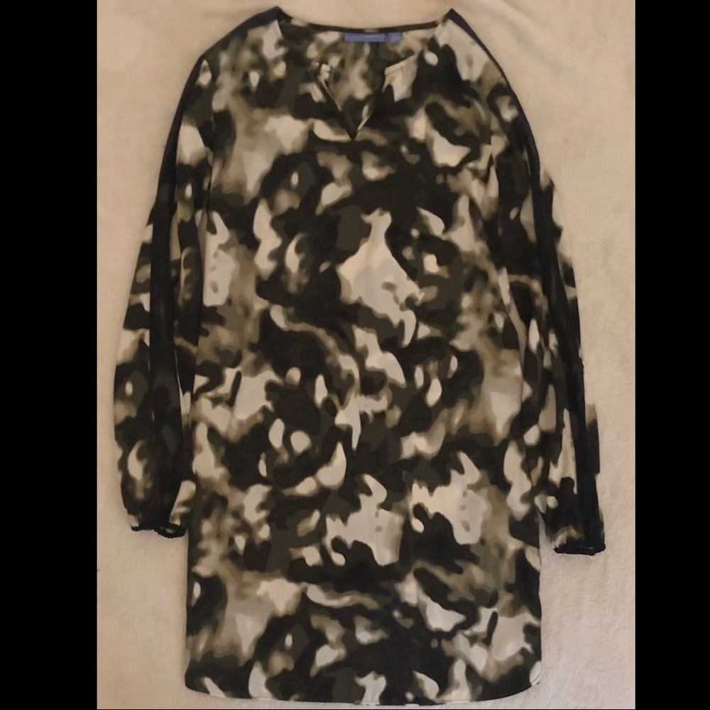 Simply Vera Vera Wang Dress w Mesh Sleeve Detail